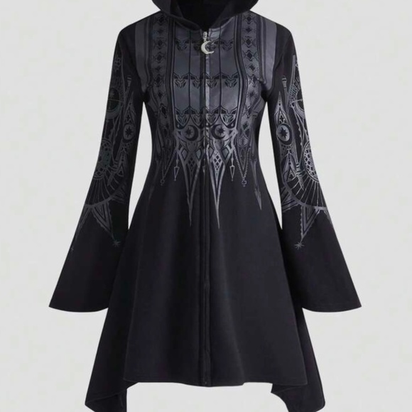 Gothic cathedral design cloak style hoodie - Picture 7 of 7